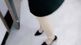 【剧情演绎】来自小嫂子的勾引 冲进去半推半就上了嫂子，大屌无情狂艹，无套乱干，爽惨了