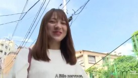 FC2 4640771 [无码] 拥有美乳的Hikaru-chan♡结婚前的纯情性爱和大量中出性爱！