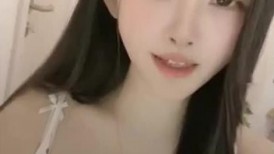 2025年3月，这脸蛋属于光看脸就能射，【林玖】，上帝视角撅起翘臀看菊花小穴， 能看到这么漂亮的美女大尺度03