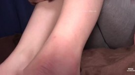 FC2 4656261 ♡ 半价到3/30 [无码，完全业余] 一位超漂亮的百货女售货员被戏弄、舔、玩玩具、吮吸硬鸡巴，并在被一位老男人操的时候用淫秽的声音和困扰的眼神感受它。