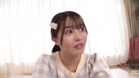 [无码破解]DVMM-219 平凡男女监看AV巨臀女大学生挑战1万日元1cm特粗假阳具插入到极限！她无法抗拒假阳具逐渐插入她紧致的阴户所带来的快感，它一下子直接击中了她的阴部，让她达到了巨大的高潮！长行程摆动臀部的活塞式动作让她愉悦地潮吹！