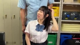 [无码破解]MUKD-529 偷窃诬告强奸无辜制服美少女松井日菜子被威胁当做性加工肉便器持续中出直至怀孕