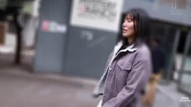 [无码破解]EBOD-810 终于找到了！极致粉红乳头乳房！轻音乐度过青春的大学生七濑桃脱下G罩杯巨乳，E-BODY独家AV出道