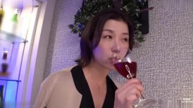 [无码破解]DLDSS-401 我的明星演艺妈妈朋友 Naho 太烦人了，所以我让她和我进行中出性爱，直到我崩溃。小泽菜穗