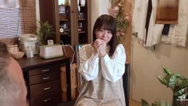 FC2 4664770 【超过2小时加值】从电视上消失的“前顶级偶像”惊人亮相FC2，真面目曝光。私下拍摄包括中出在内的共5次射精。 ★现货★ [有]