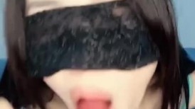 迦迦】闷骚女学生 道具深喉 跳蛋自慰超骚 掰穴看粉嫩逼