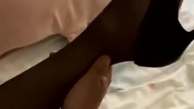老板酒店开房猛操操黑丝高跟女秘书完美露脸