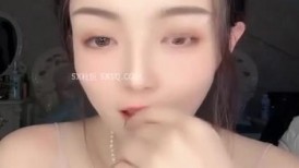 女神 妙妙】 完美尤物正常播的时候给人一种明星贵妇的感觉，大秀的时候又让人眼前一亮好淫荡啊，超级反差-20250314miaomiao