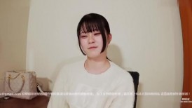 FC2 4665596 990积分到第二名！！首发※20岁纯真大片在还保留着纯真的敏感淫荡身体里大量中出