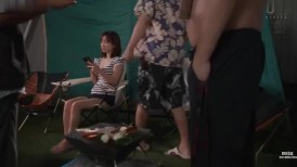 [无码破解]JUR-254 邻里露营NTR：人妻在帐篷内中出外遇影像[请谨慎观看] 小岛美波