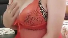 抖音骚少妇【用户开心果】卖橙子的熟女为了带货下海卖骚，道具自慰，黄瓜自插-开心果 (3)