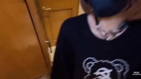 FC2 4678453 黄金周折扣。梅的第四部作品！ ！她穿着可爱、休闲的衣服，就像漫画里的人物一样。她已经洗过澡并且睡眠不足，但她仍然进行了一些业余性行为！ ！还有 creampie