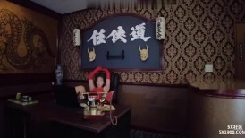 大奶美女 霸道女总裁性欲旺盛 每天都要男秘书在办公室满足她的性福生活 还要无套输出把骚穴灌的满满