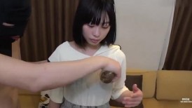 FC2 4595652 【未公开影像限量发售】偶像的美丽身材。油滑。对于这具湿润而又色情未成熟的美丽身体来说，中出是不可避免的。