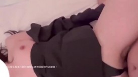 只听淫荡对白就能让你射的极品人妻 加上会喷水天花板的存在