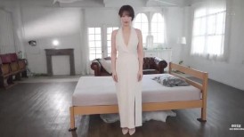 [无码破解]ROE-355 生钻星冬香43歳AV DEBUT 2025年是令人震惊的一年，人妻界的女王诞生了。