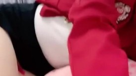 剧情演绎：红衣气质小少妇，性欲自摸受不了勾引情夫，根本让人受不了，直接无套开艹！