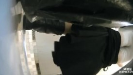 餐厅女厕全景偷拍多位极品美少妇 各种极品美鲍鱼