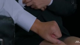 [无码破解]JUR-312 已婚秘书，总裁办公室里充满汗水和亲吻的中出性爱一位天生美丽而性感的女人被任命为秘书。通野未帆