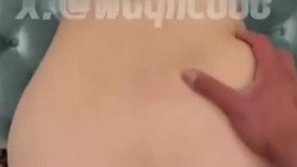 SVIP完整版】5XSQ68万良家杀手「我的枪好长」《痴淫少妇》把阴茎插到少妇身体的最深处，爽得她两脚朝天！鸡鸡都干出血了