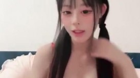 ⚫️【5月20日新品】，双马尾娇弱嫩妹【小童~06年女大】全程露脸性爱，年轻真好，连做爱都充满活力激情