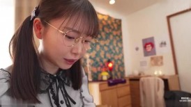 [无码破解]REAL-917 一对对异性漠不关心的神秘美女，比起和闺蜜的友谊，更热衷于寻找鸡巴。一位接受过双重催情训练的女奴。