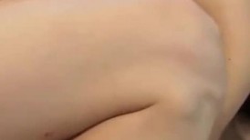 震撼福利㊙️超强☛乱伦》真实原创！变态大神用安眠葯等各种方式一步步把美腿妈妈给上了~过程有点刺激~请认真看完/28