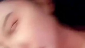 【性感小白兔】极品学妹 翘起美臀对着镜头 揉奶抠逼自慰呻吟爽喷水