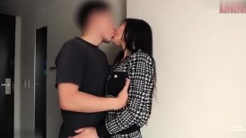FC2 4699805 【无码 x 私拍】*音量警告*淫荡到老公都控制不住哈哈。结婚20多年的40岁主妇，痛苦欲爆棚！身材超群的主妇狂野起来！
