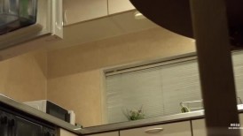 [无码破解]BLB-025 一位年轻的日本妻子被一根巨大的黑屌强暴。一位朋友让她接触了毒品成瘾性行为。她的婚姻和理智被摧毁，她还在4P群交中遭受侵犯。本田瞳