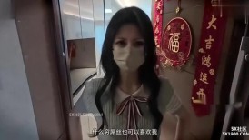 Mini肉【和平精英】保安的强行压制 游戏变成失身火线 屌丝男强制插穴