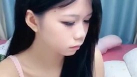 重磅！本月最顶校花！美到炸~【咬宝宝】潮流骚舞！自慰~爽 (2)
