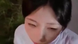 露脸才是王道】户外调教清纯学生妹，当出租车的面扇耳光！带回家尿脸上，棋牌室门口紫薇！这又是谁的白月光