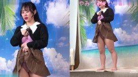 FC2 4718821 【4人火辣Cosplay】素人内裤照居家写真集第381、382、383、384期！！用度假心情吹散阴郁！性感前卫泳装超火辣写真集！！-4