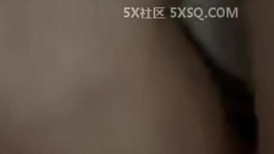 2025年6月，【绿帽泄密】，清纯白嫩小美女被男友强拍性爱，过程中不停反抗遮脸，奶子狂甩，露出清纯的小脸蛋-IMG_7941-2