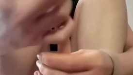 【最新快手爆料】，瑜伽紧身翘臀少妇【5XSQ】定制福利，灌肠喷屎自慰喷水，性爱拔出屌时直接喷水_ (23)