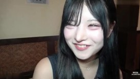 FC2 4730719 【无码】黑发白人妹子好可爱！略带虐心的一面更是锦上添花。温柔随和，主动做些淫事！吞咽、颜射、中出 *额外高清