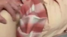 肉搏嗲声嗲露脸萝莉嫩妹，身材娇小丰满翘臀制服无套爆肏说啥也不让内射，对话精彩