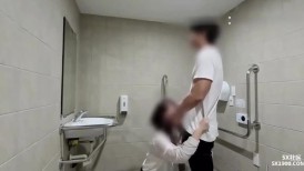 【AI增强】台湾约炮大神黑杰克娇羞短发OL停车场公厕内射（完整版）黑傑克（5XSQ）4K60帧增强版