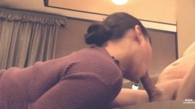 FC2 4750671 【私密拍摄 多重中出】<巨乳 丰乳 超美人妻> 拥有性感火辣的胸部、丰臀、剃毛的阴部！下垂的乳房在快感的冲击下疯狂摇晃！！