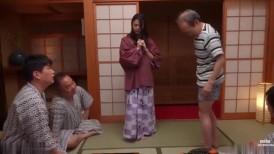 [无码破解]FNS-089 我的妻子吉高宁宁被迫在全身赤裸的情况下表演了令人羞辱的派对魔术。