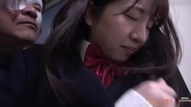 FC2 4752744 【限时特惠至9月10日】【¥2200 → ¥1680】【纯情美女，未修剪的超级多毛阴户】男人的大屌深喉她纯情的阴户，猛烈抽插，愉悦她纯真的身体，不停地潮吹高潮，将她全身开发成性感带 [有]
