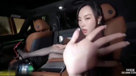 5XSQ｜黑絲美腿老板勾引司機車震內射再足交射滿腳