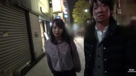 FC2 4746392 她真是太性感了，但也太可爱了！我在夜店发现了这个叫Saki（20岁）的漂亮女孩。我让她尽情地自慰，然后才把我的鸡巴插进去。她那黏糊糊、多汁的小穴感觉棒极了！ [有]