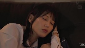 [无码破解]SONE-792 和帅气的上司，还有爱我的老公，同床共枕。出差到早上筋疲力尽的NTR室友，金松时步