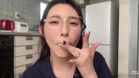 [无码破解]MOON-047 和出轨老公一起看《口交颜射视频信》森泽加奈