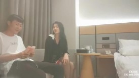 【AI增强】2022-04-13哥只是个传说黑丝红边很香艳，酒店等人被视奸