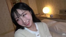 FC2 4766534 [无码] 一位美丽的日本女性，拥有可爱、纯真的表情和性感的魅力！她的内心极其淫荡，令人震惊！与她那张开大嘴、兴奋的表情形成鲜明对比的是——两次中出。*奖励：高质量奖励